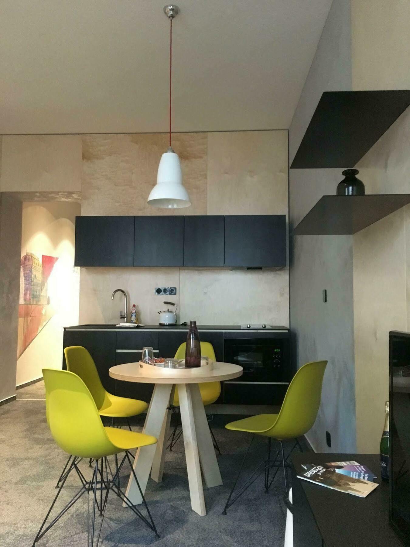Visitinn Apartments & Hostel プラハ エクステリア 写真